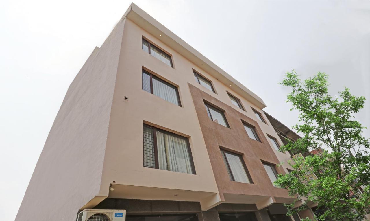 Treebo Magnum Chandigarh Kharar Ngoại thất bức ảnh